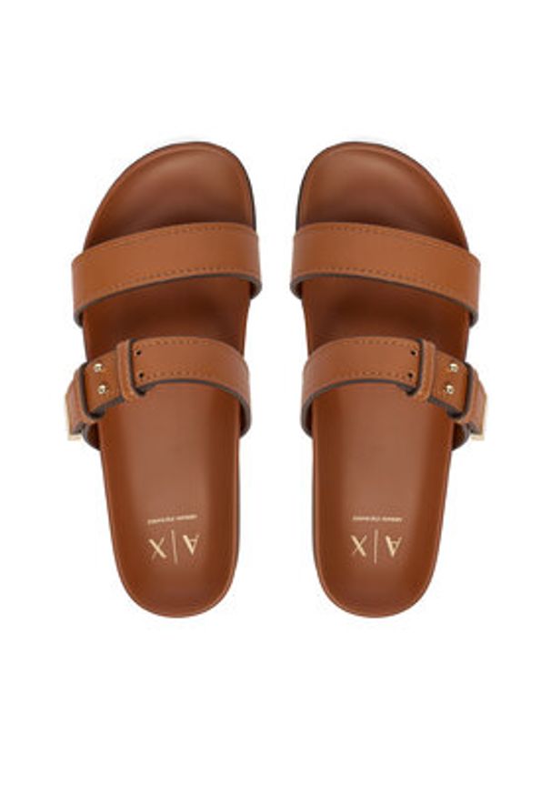 Armani Exchange Klapki XW002575 AF21266 U6123 Brązowy. Kolor: brązowy. Materiał: skóra