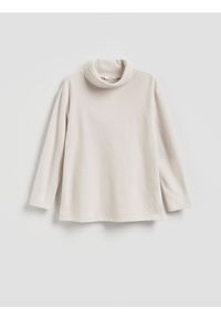 Reserved - Bluza ze stójką - beżowy. Typ kołnierza: kołnierzyk stójkowy. Kolor: beżowy. Materiał: bawełna, dzianina. Wzór: gładki #1