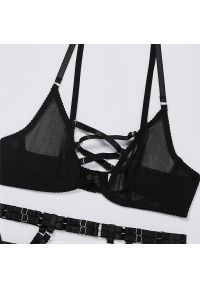 Intica - Komplet bielizny harness z elastycznymi paskami na romantyczny wieczór Hemlata. Kolor: różowy. Materiał: materiał #6