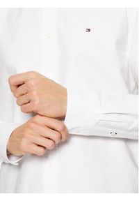 TOMMY HILFIGER - Tommy Hilfiger Koszula Solid Heritage MW0MW35774 Biały Regular Fit. Kolor: biały. Materiał: bawełna