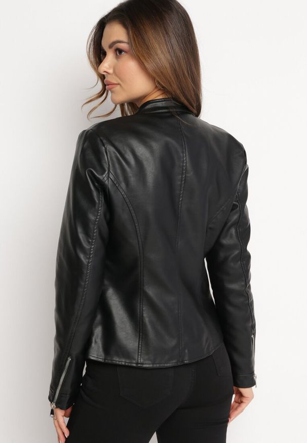 Born2be - Czarna Kurtka Ramoneska z Imitacji Skóry Etina. Kolor: czarny. Materiał: skóra