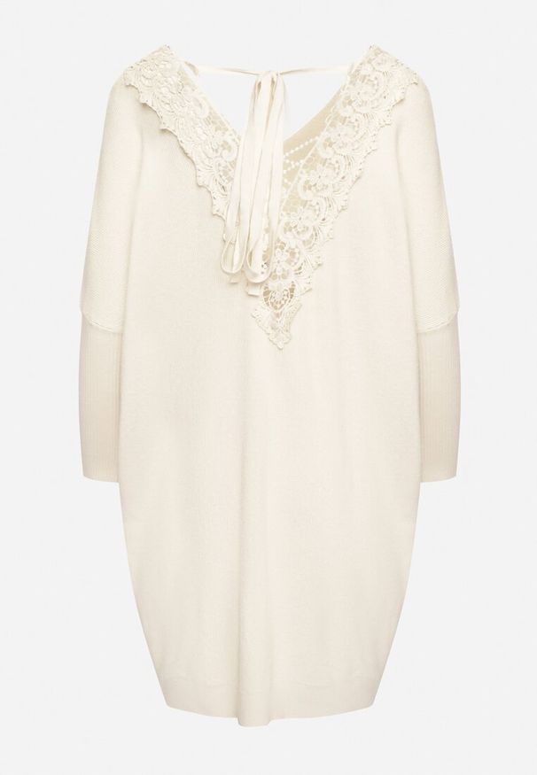 Born2be - Jasnobeżowy Sweter z Wiskozą i Modalem oraz Ozdobnym Wiązaniem Zinnisca. Okazja: na co dzień. Kolor: beżowy. Materiał: wiskoza. Długość rękawa: długi rękaw. Długość: długie. Styl: casual, elegancki