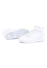 Buty Nike Court Borough Mid 2 Jr CD7783-100 białe. Okazja: na co dzień. Kolor: biały. Materiał: syntetyk. Model: Nike Court
