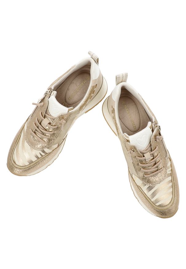 Złote Sneakersy Marco Tozzi Modne Obuwie Damskie. Okazja: na co dzień. Zapięcie: zamek. Kolor: złoty. Szerokość cholewki: normalna. Obcas: na platformie. Styl: sportowy, elegancki, casual