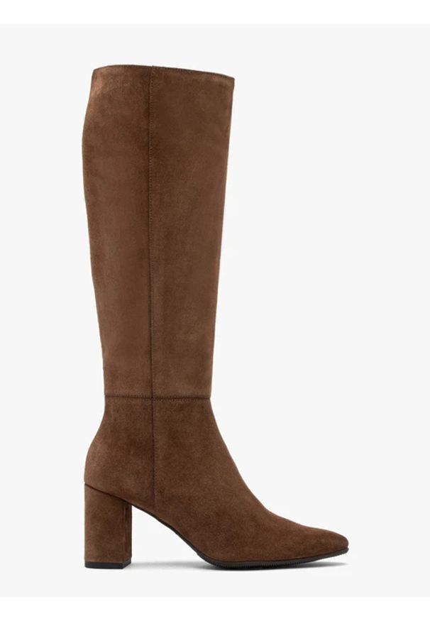 Ryłko - Brązowe kozaki ze skóry welurowej na słupkowym obcasie. Zapięcie: zamek. Kolor: brązowy. Materiał: skóra, welur. Szerokość cholewki: normalna. Obcas: na obcasie. Styl: street. Wysokość obcasa: średni