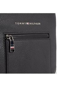 TOMMY HILFIGER - Tommy Hilfiger Saszetka Th Central Mini Crossover AM0AM11581 Czarny. Kolor: czarny