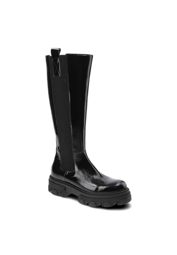 Czarne Kozaki Damskie Nessi Modne Skórzane Buty. Okazja: na co dzień. Zapięcie: zamek. Kolor: czarny. Materiał: skóra, lakier. Szerokość cholewki: normalna. Obcas: na obcasie. Styl: casual. Wysokość obcasa: niski