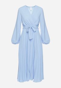 Born2be - Jasnoniebieska Sukienka Mesyre. Okazja: do pracy, na randkę. Typ kołnierza: dekolt w kształcie V. Kolor: niebieski. Materiał: materiał. Typ sukienki: kopertowe, plisowane. Długość: midi #2