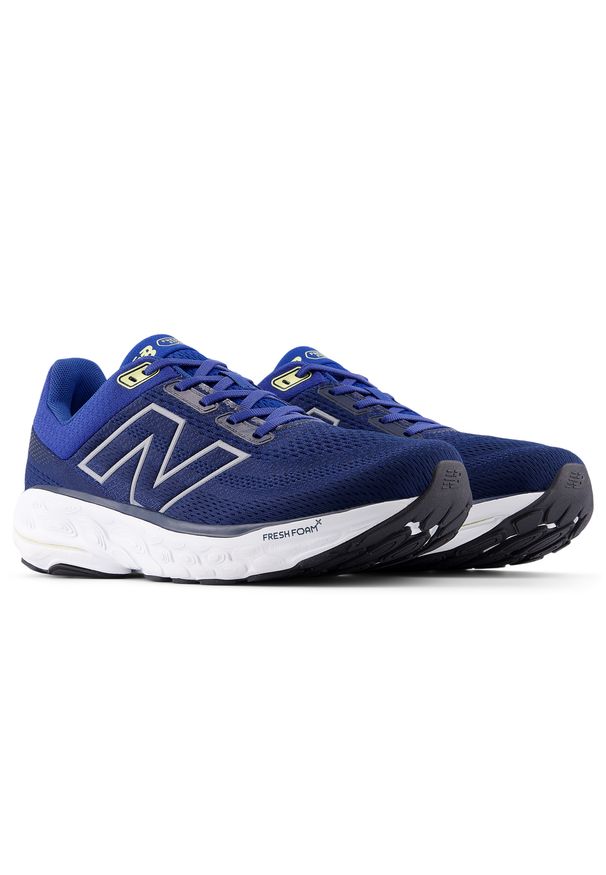 Buty męskie New Balance Fresh Foam 860 v14 M86014E – granatowe. Kolor: niebieski. Materiał: syntetyk, materiał. Sport: fitness