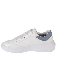 skechers - Buty do chodzenia damskie Skechers Cordova Classic. Zapięcie: sznurówki. Kolor: biały. Materiał: materiał, syntetyk. Szerokość cholewki: normalna. Model: Skechers Sport. Sport: turystyka piesza