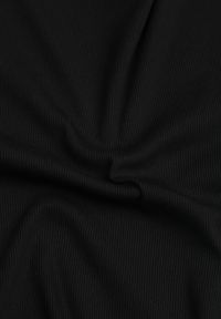 Renee - Czarny Bawełniany T-shirt o Dopasowanym Kroju z Prążkowanego Materiału Lailya. Okazja: na co dzień. Kolor: czarny. Materiał: prążkowany, materiał, bawełna. Wzór: gładki. Styl: casual, klasyczny #7