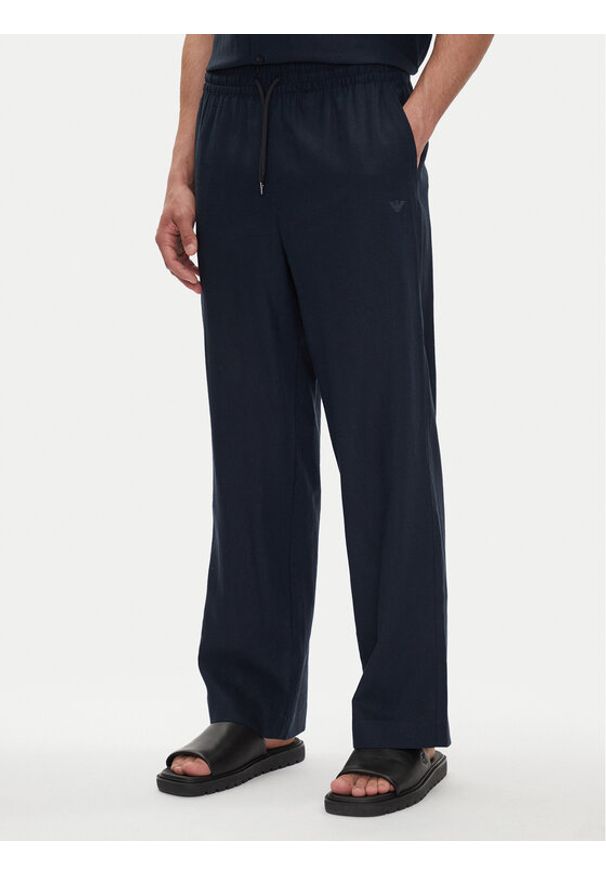 Emporio Armani Spodnie materiałowe EM000586 AF12356 UB102 Granatowy Regular Fit. Kolor: niebieski. Materiał: wiskoza