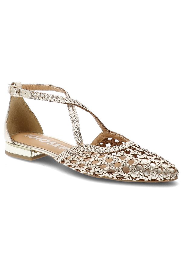 Hot Potatoes by Gioseppo - Czółenka damskie Gioseppo, płaska podeszwa pleciona struktura pasek w kształcie litery T regulowane zapięcie stabilne dopasowanie lekka forma subteln. Zapięcie: pasek. Kolor: srebrny. Wzór: ażurowy. Sezon: lato. Obcas: na płaskiej podeszwie. Styl: elegancki