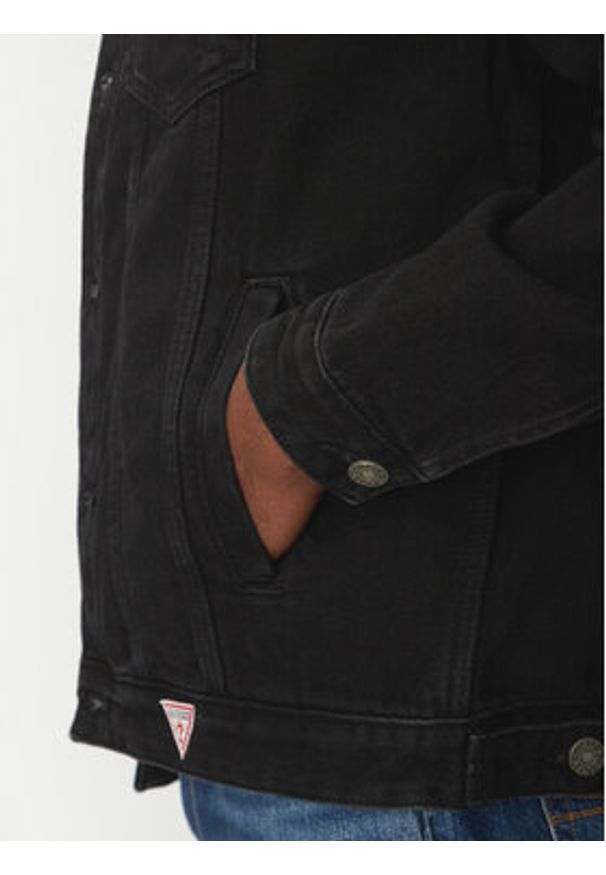 Guess Jeans Kurtka jeansowa M4BN38 D5EK2 Czarny Regular Fit. Kolor: czarny. Materiał: bawełna