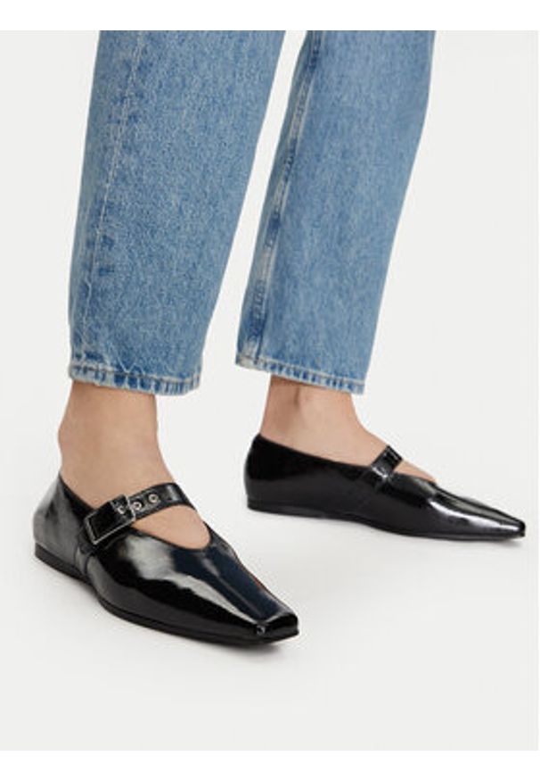 Vagabond Shoemakers Baleriny Wioletta 5701-260-20 Czarny. Kolor: czarny. Materiał: skóra