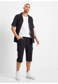 bonprix - Długie dresowe bermudy bojówki z czystej bawełny, regular fit. Kolor: czarny. Materiał: bawełna, dresówka. Długość: długie #3