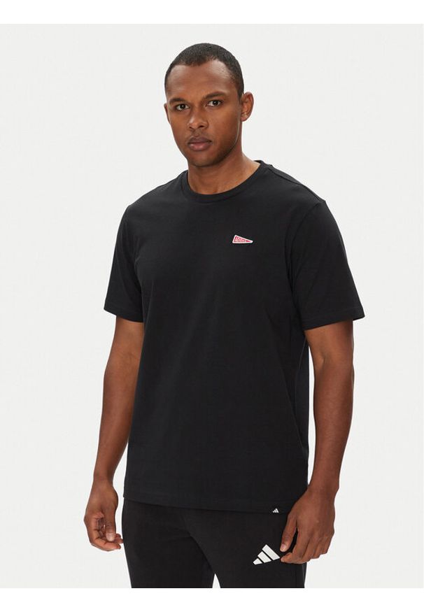Adidas - adidas T-Shirt Pennant Trim Graphic JL9228 Czarny Regular Fit. Kolor: czarny. Materiał: bawełna