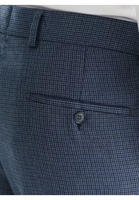 Pako Lorente - PAKO LORENTE – Granatowe spodnie garniturowe w pepitkę. Kolor: niebieski. Materiał: poliester, elastan, wiskoza #6