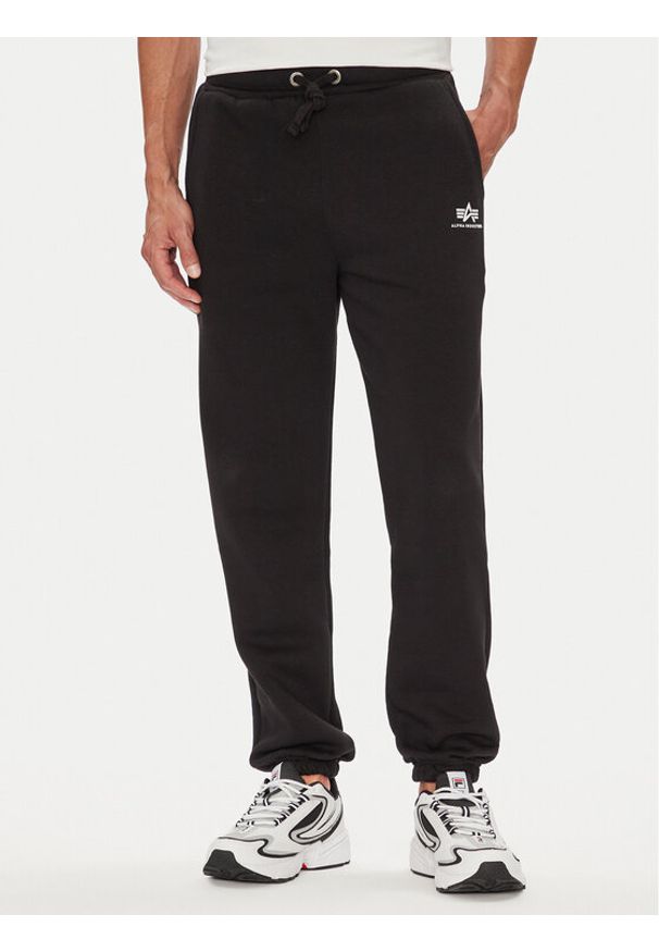 Alpha Industries Spodnie dresowe 156370 Czarny Regular Fit. Kolor: czarny. Materiał: bawełna