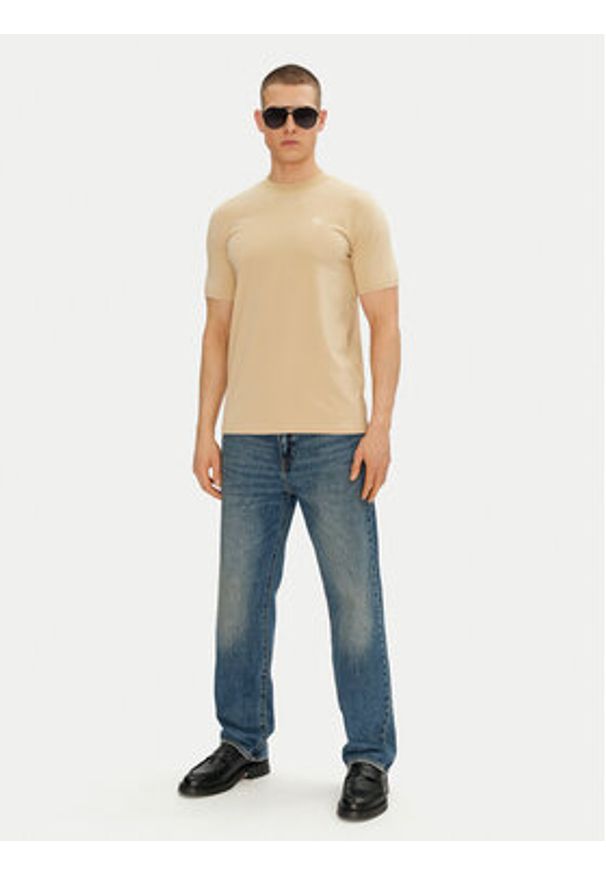 Karl Lagerfeld - KARL LAGERFELD T-Shirt 755750 552221 Beżowy Regular Fit. Typ kołnierza: dekolt w karo. Kolor: beżowy. Materiał: bawełna
