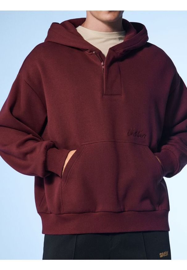 Sinsay - Bluza hoodie basic - bordowy. Kolor: czerwony