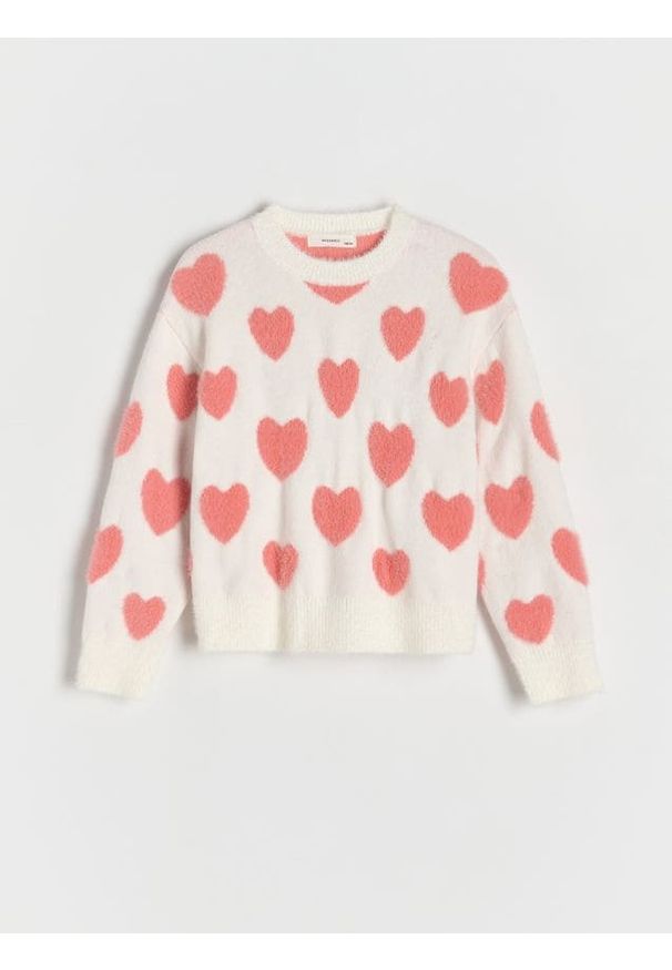 Reserved - Sweter w serca - złamana biel. Materiał: dzianina