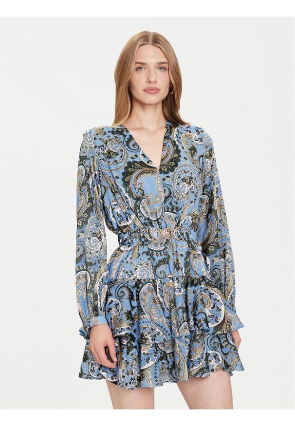 Guess Sukienka codzienna W5BK53 W2770 Niebieski Regular Fit. Okazja: na co dzień. Kolor: niebieski. Materiał: wiskoza. Typ sukienki: proste. Styl: casual