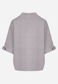 Born2be - Szary Sweter Ozdobiony na Rękawach Cyrkoniami Aletusa. Okazja: na co dzień. Kolor: szary. Materiał: jeans. Wzór: aplikacja. Styl: elegancki, casual #6