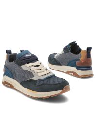 Niebieskie Sneakersy Jeep Sportowe Obuwie Męskie. Okazja: na co dzień, na spacer. Kolor: niebieski. Materiał: zamsz, materiał. Szerokość cholewki: normalna. Sport: turystyka piesza