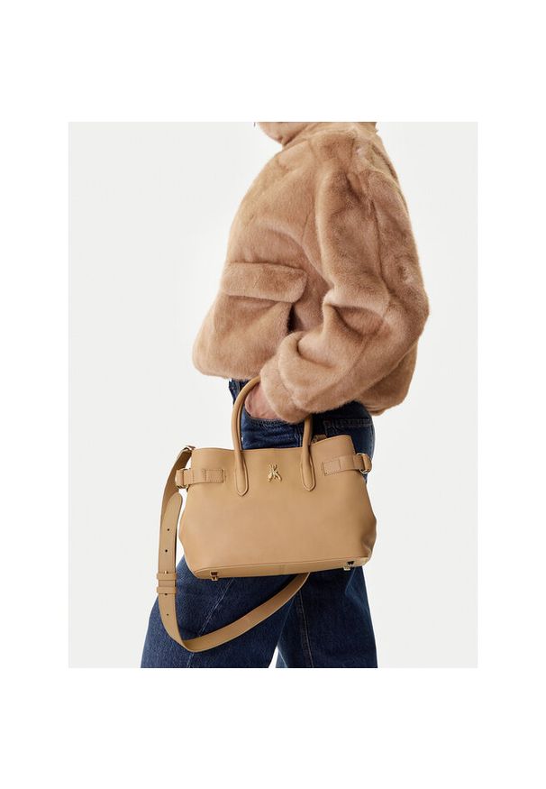 Torebka Patrizia Pepe. Kolor: beżowy