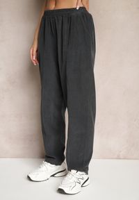 Renee - Ciemnoszare Bawełniane Spodnie High Waist w Klasycznym Stylu Arivora. Okazja: na co dzień. Stan: podwyższony. Kolor: szary. Materiał: bawełna. Styl: klasyczny