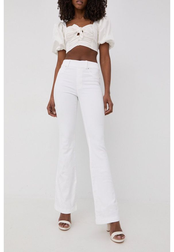 Spanx jeansy damskie high waist. Stan: podwyższony. Kolor: biały
