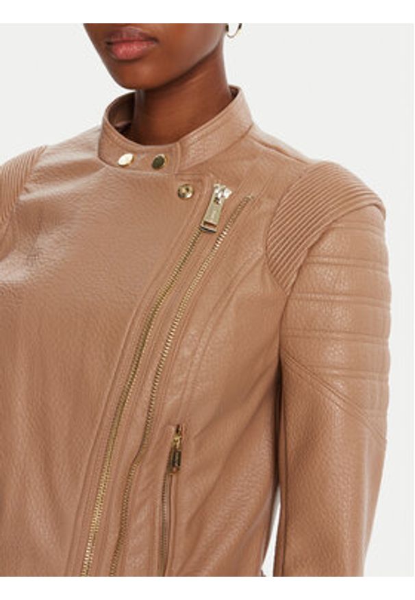Guess Kurtka z imitacji skóry W5YL1 9WHDS0 Beżowy Regular Fit. Kolor: beżowy. Materiał: skóra