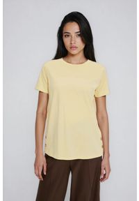 MOODO - Bluzka z ozdobnymi guzikami żółta. Kolor: żółty. Materiał: bawełna #1