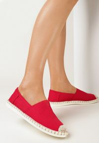 Born2be - Czerwone Espadryle z Plecionym Noskiem i Przeszyciem na Podeszwie Aletesa. Kolor: czerwony. Styl: elegancki #2