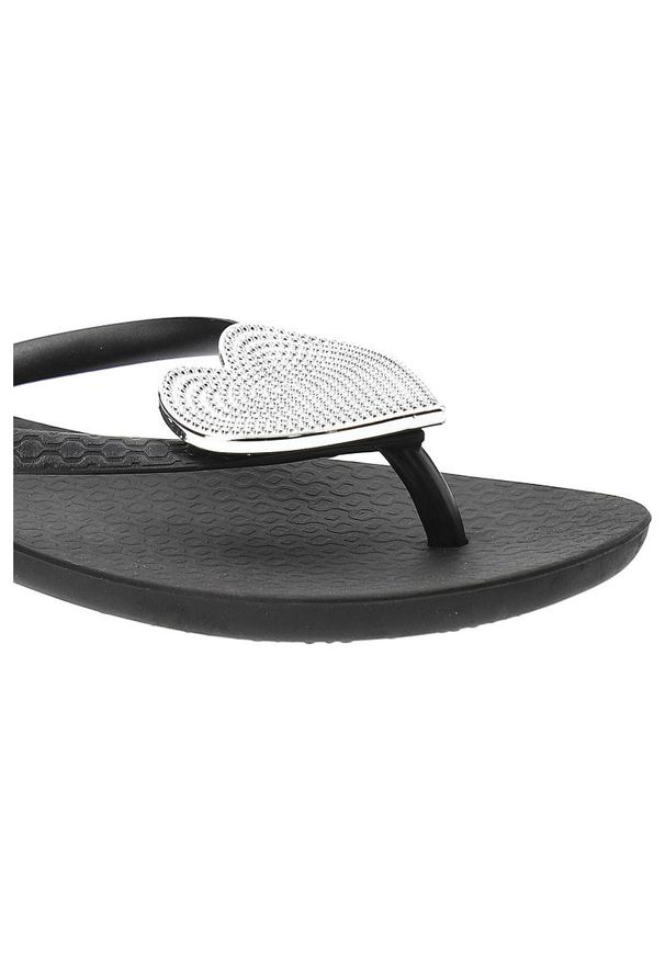 Czarne Japonki Ipanema Wodoodporne Klapki Damskie. Okazja: na plażę. Kolor: czarny. Wzór: aplikacja. Sezon: lato. Styl: elegancki