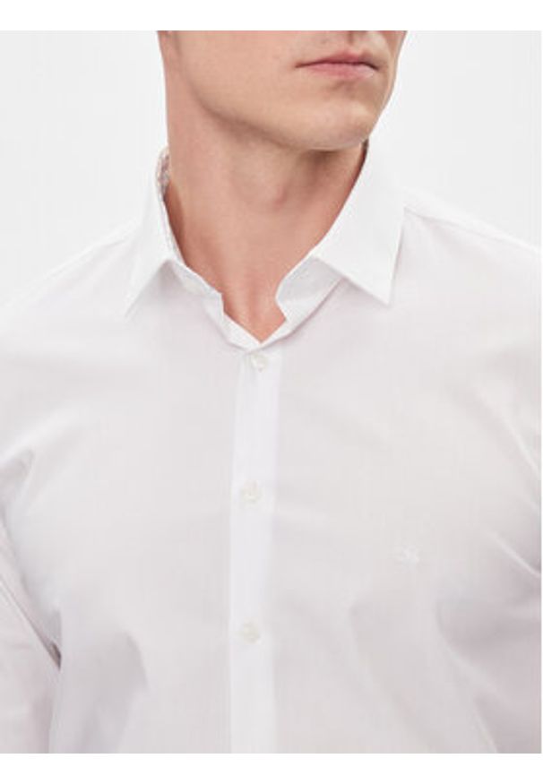 Calvin Klein Koszula K10K112310 Biały Slim Fit. Kolor: biały. Materiał: bawełna