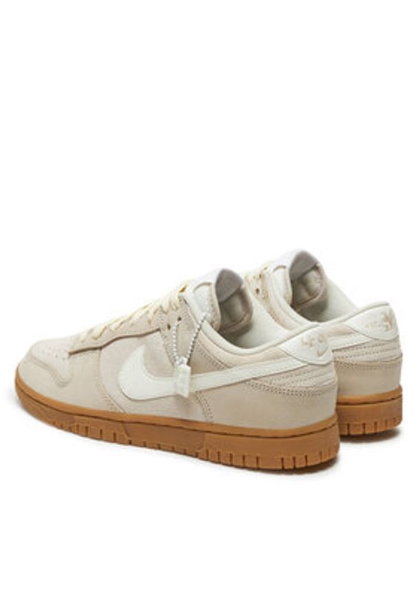 Nike Sneakersy Dunk Low Se FQ8147 104 Beżowy. Kolor: beżowy. Materiał: skóra, zamsz
