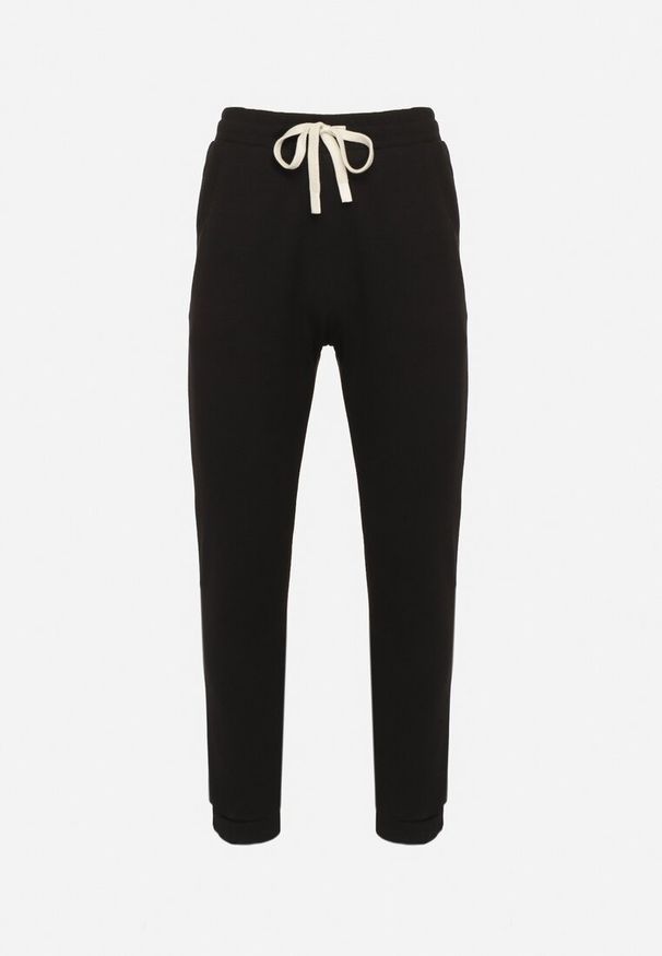 Born2be - Czarne Spodnie Dresowe z Bawełną i Sznurkami Arlania. Okazja: na spacer, na co dzień. Kolor: czarny. Materiał: bawełna, dresówka. Styl: casual, klasyczny