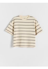 Reserved - T-shirt oversize w paski - kremowy. Kolor: kremowy. Materiał: dzianina, bawełna. Wzór: paski #1