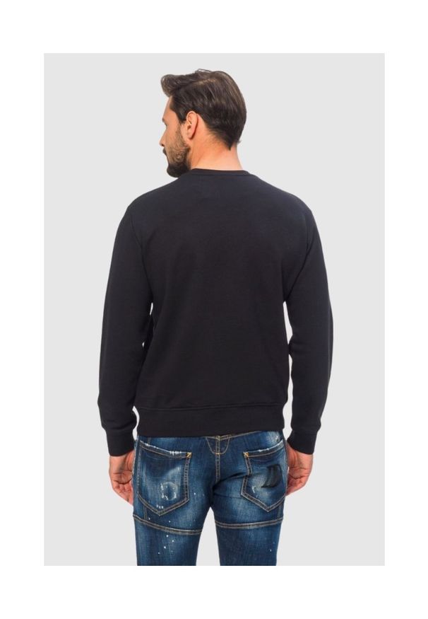 Emporio Armani - EMPORIO ARMANI Granatowa bluza męska z wyszywanym logo. Kolor: niebieski. Materiał: prążkowany