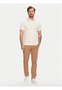 Selected Homme Polo 16087840 Beżowy Regular Fit. Typ kołnierza: polo. Kolor: beżowy. Materiał: bawełna