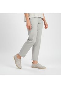 Półbuty damskie Filippo, cholewka skóra naturalna perforowana sznurowanie minimalistyczny fason lekka konstrukcja elastyczne wykończenie wygodne dopa. Zapięcie: sznurówki. Kolor: beżowy. Materiał: skóra. Szerokość cholewki: normalna #8