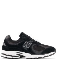 Buty New Balance M2002RBK - czarne. Okazja: na co dzień. Kolor: czarny. Materiał: zamsz, skóra, materiał, guma. Szerokość cholewki: normalna. Sport: bieganie