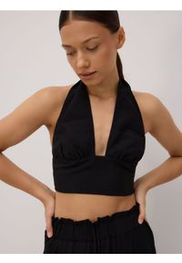 Reserved - Top z ozdobnym wiązaniem - czarny. Kolor: czarny. Materiał: wiskoza. Długość: krótkie #1