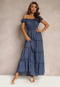 Renee - Granatowa Sukienka Hiszpanka Maxi z Falbankami Kaniah. Typ kołnierza: dekolt hiszpanka, kołnierz z falbankami. Kolor: niebieski. Długość: maxi #1