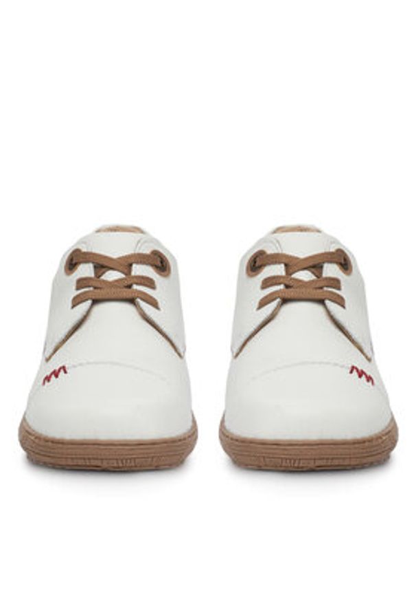 Go Soft Półbuty WI23-COMFORT-01 Biały. Kolor: biały. Materiał: skóra