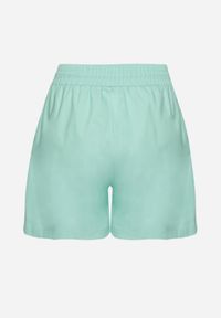 Born2be - Jasnozielone Dresowe Szorty o Prostym Kroju z Wiązaniem i Kieszeniami Foladea. Okazja: na co dzień, na spacer. Kolor: zielony. Materiał: dresówka. Styl: klasyczny, casual #5