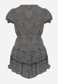 Born2be - Czarna Sukienka z Gumką w Talii z Kopertowym Dekoltem Ianveia. Kolor: czarny. Typ sukienki: kopertowe #7