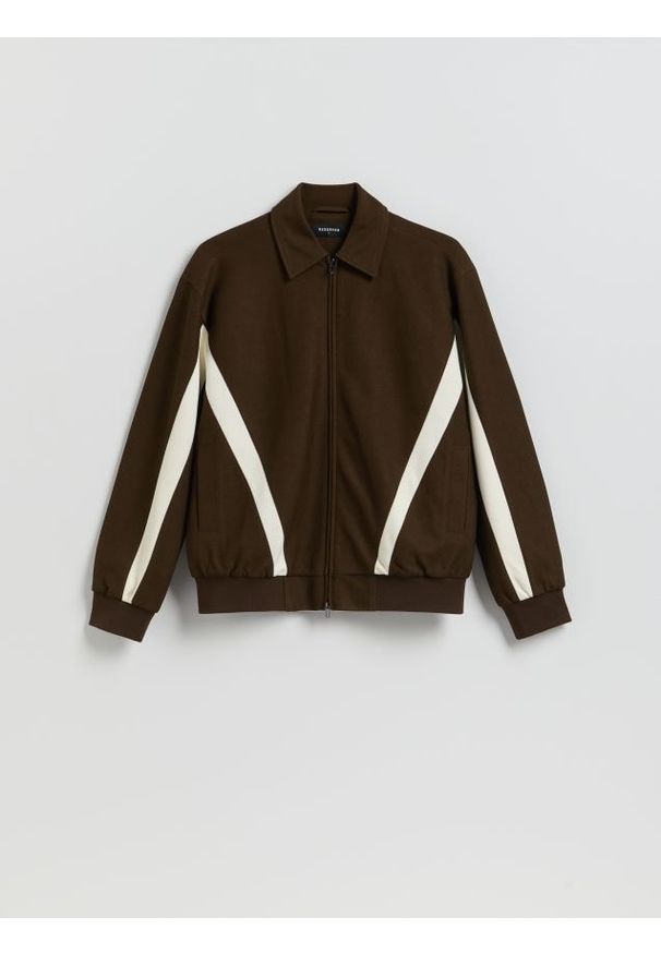 Reserved - Kurtka z kołnierzem - ciemnobrązowy. Kolor: brązowy. Materiał: dzianina